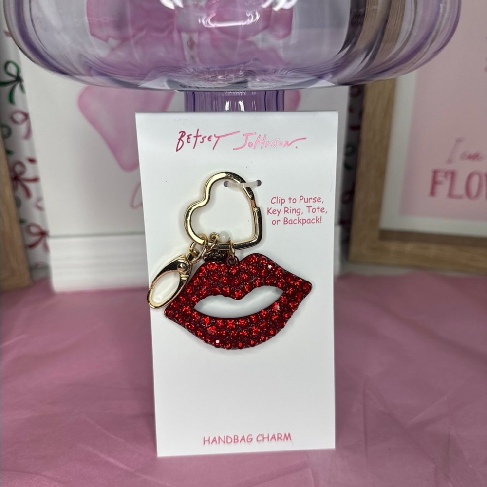 Betsey Johnson Lips Handbag charm/keychain